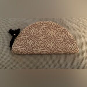 Universal Thread Half Moon Shaped Clutch